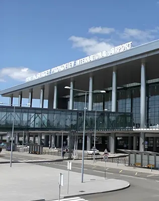 Donetsk airport passenger terminal